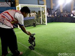 Kerennya Kontes Robot Indonesia di Jakarta
