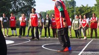 Usai bertanding, Jokowi sempat berkelakar kepada Pramono dan Imam bahwa dirinya sudah lama tidak bermain basket. Jokowi bersama Pramono dan Imam kemudian menepi ke pinggir lapangan dan menonton pertandingan para pemain DBL.