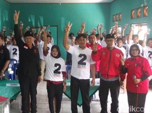 PDIP Ponorogo Bergerak Door To Door, Ajak Warga Coblos Gus Ipul-Puti