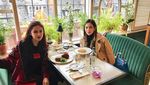 Mengintip 10 Gaya Kulineran Mewah Bunga Zainal di London hingga Barcelona
