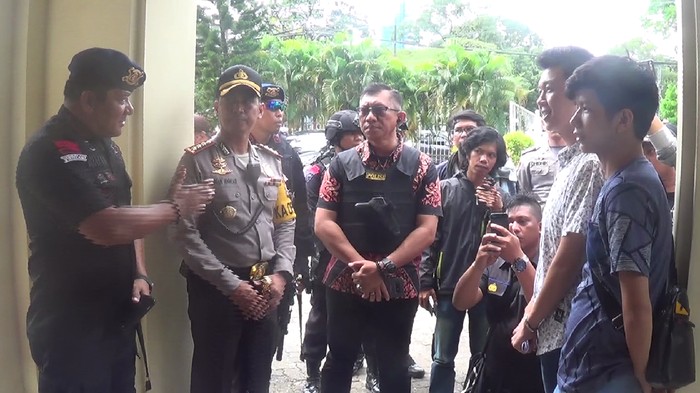 Polisi Tambah Pengamanan Gereja, Warga Makassar Diminta Tetap Tenang