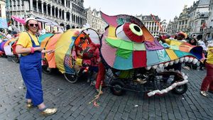 Melihat Budaya Khas Belgia di Parade Zinneke