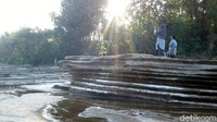  Liburan ke Purworejo, mampir ke Sungai Bogowonto sepertinya seru juga. Cobain deh! (Rinto/detikTravel)