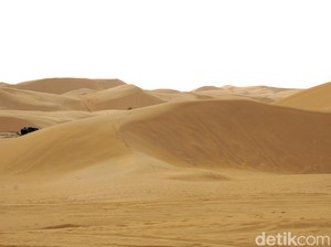 Gurun Pasir di China yang Bisa Bernyanyi