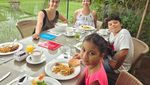 Makin Cantik, Ini Gaya Alexandra Gottardo Saat Afternoon Tea dan Masak Bareng Anak