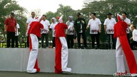 Jusuf Kalla didampingi dan jajaran kementerian.