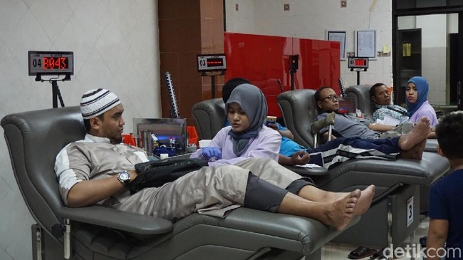 Ingin Bantu Korban Bom dengan Donor Darah? Ini Syarat-syaratnya (1)