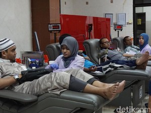 Ingin Bantu Korban Bom dengan Donor Darah? Ini Syarat-syaratnya (1)