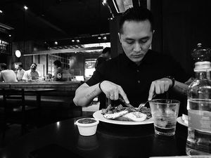 Dihujat Gara-gara Aksi Pancung Guillotine, Demian Merasa Tak Masalah