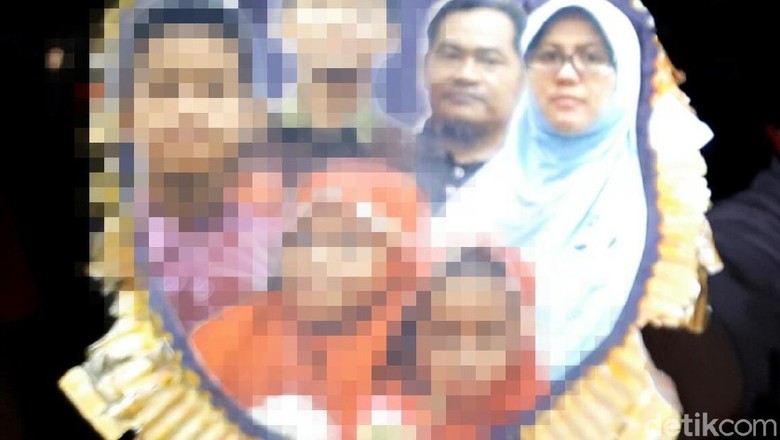 Warga Tak Permasalahkan Bomber GKI Dimakamkan di Banyuwangi Warga Tak Permasalahkan Bomber GKI Dimakamkan di Banyuwangi