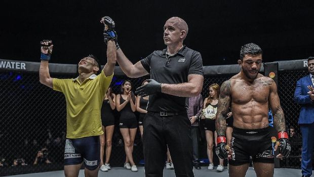 Stefer Rahardian Menang di ONE Championship Jakarta