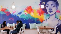 Setelah lulus dengan gelar seni visual, arsitektur, dan biokimia Lulu Fang dan Amy Lin memutuskan untuk membuka kafe seni yang telah menjadi impian mereka bertahun-tahun. Foto: Istimewa