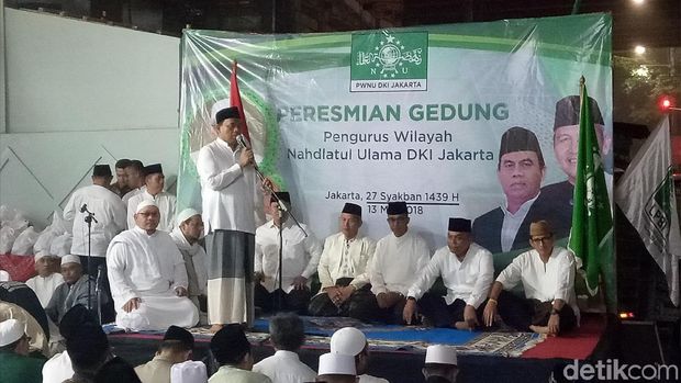 Anies-Sandi Hadiri Peresmian Gedung PWNU DKI