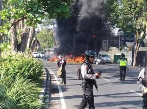 Jejak Kepsek Penyebar Hoax Bom Surabaya hingga Jadi Tersangka
