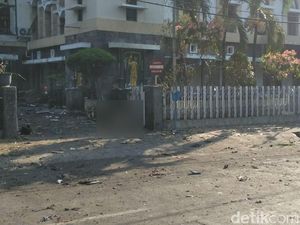 Bom Bunuh Diri Tewaskan Pelaku dan Satu Jemaat Gereja di Santa Maria
