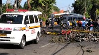 Belasan sepeda motor kini tinggal rangkanya.