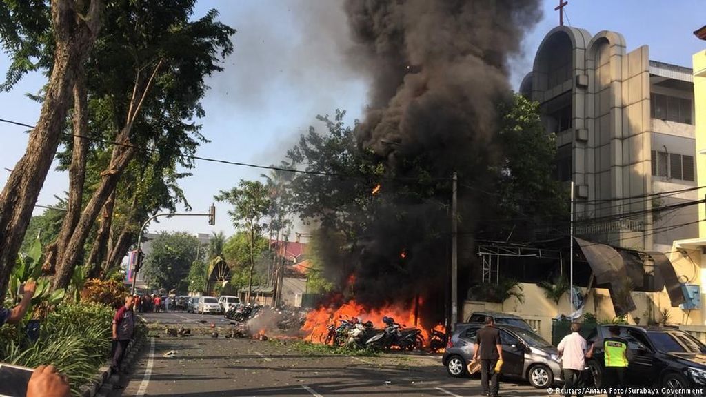 Dunia Internasional Turut Berduka Atas Aksi Bom di Surabaya Dunia Internasional Turut Berduka Atas Aksi Bom di Surabaya