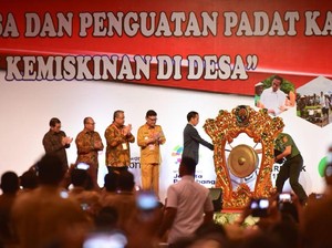 Melepas Belenggu Kapitalisme Dana Desa