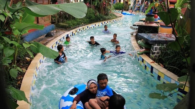 Ilustrasi The Jungle Water Adventure Bogor (The Jungle Waterpark) Ilustrasi The Jungle Water Adventure Bogor (The Jungle Waterpark)