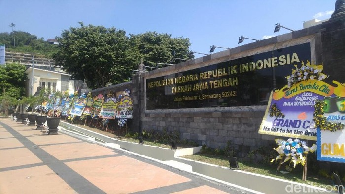 Pengamanan Polda Jateng diperketat, Senin (14/5/2018).
