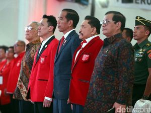 Jokowi Hadiri KLB PKPI di Cipayung