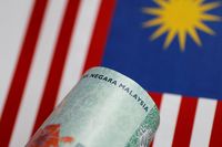 Singapura & Malaysia Masuk Daftar Manipulator Mata Uang AS