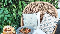 Bukan hanya konsepnya yang menarik, makanan yang disajikan juga tak kalah menggoda selera. Menunya bervarian mulai western, asia dan pastinya menu tradisional Indonesia.  Foto: @batik_restaurant_bar