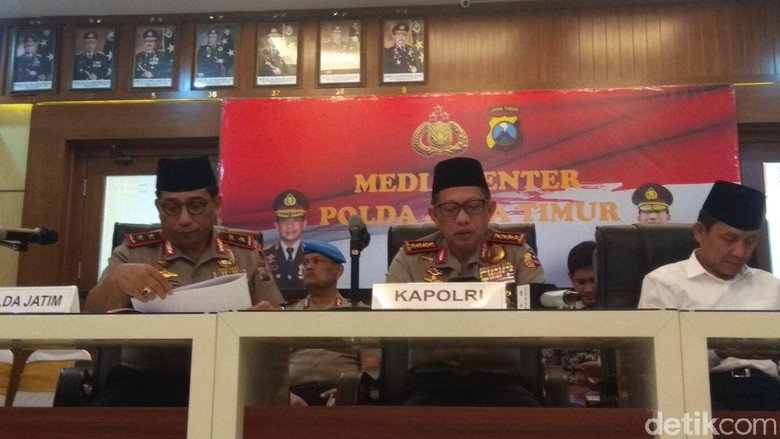 Kapolri: Ini Pertama Kali Bom Bunuh Diri Wanita Berhasil Kapolri: Ini Pertama Kali Bom Bunuh Diri Wanita Berhasil
