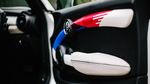 Mobil Inggris untuk Royal Wedding Pangeran Harry dan Megan Markle