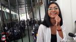 Senyum Liza Elly di Sidang Cerainya dengan Nicky Tirta