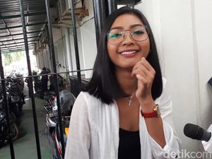 Hadir di Pentas Anak, Nicky Tirta dan Liza Elly Didoakan Rujuk