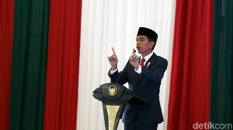 Jokowi Resmikan Sekolah dan Rusun di Ponpes Prof Dr Hamka Sumbar Jokowi Resmikan Sekolah dan Rusun di Ponpes Prof Dr Hamka Sumbar