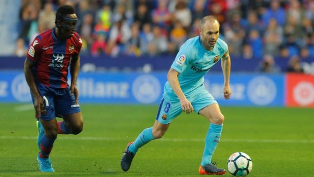 Andres Iniesta mengikuti jejak Michael Laudrup ke Vissel Kobe.