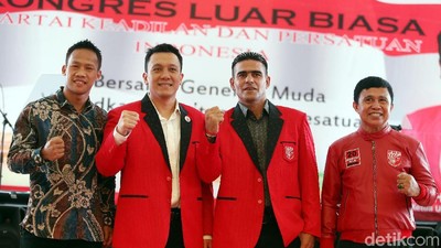 Gonzales, Ellyas Pical dan Daud Yordan Hadiri KLB PKPI