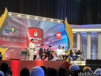 Insiden '2019 Ganti Presiden' di Panggung Debat Cagub Jabar