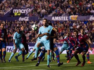 Busquets: Gagal Invincible Tak Nodai Pencapaian Barca