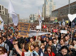 Warga Rusia Demo Pemblokiran Telegram