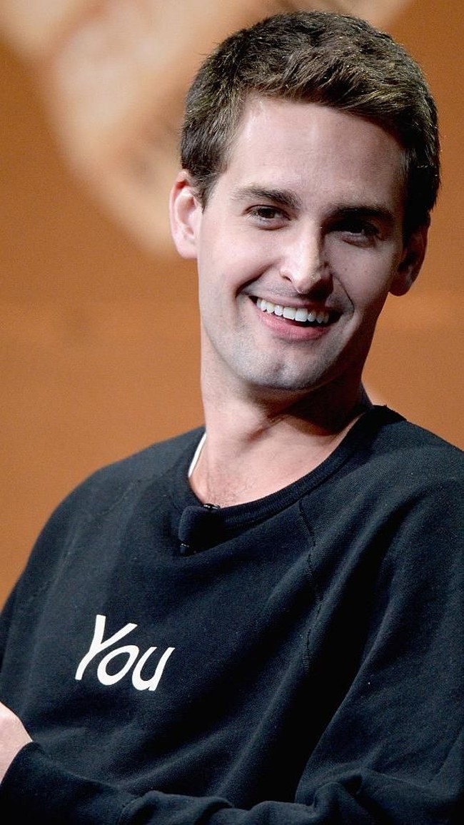 Sejak muda, Evan telah bercita-cita menjadi pengusaha. Ia sekolah elite di Santa Monica, California bernama Crossroads. Alumni di sekolah tersebut merupakan jebolan boss Tinder dan aktris Gwyneth Paltrow. Foto: Getty Images