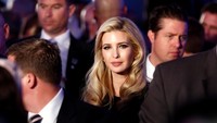 Kami berharap untuk merayakan ulang tahun ke-70 Israel dan masa depan cerah di masa mendatang, ucap Ivanka dalam pernyataannya. Kami akan berdoa untuk potensi aliansi AS-Israel yang tidak ada batasnya di masa mendatang dan kami akan berdoa untuk perdamaian, imbuhnya. Foto: REUTERS/Amir Cohen