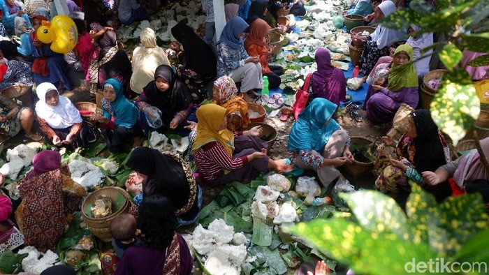 nyadran gedhe jelang puasa di banjarnegera