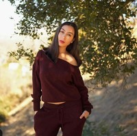 Saya bisa membeli mobil baru secara tunai dan membayar utang-utangku, kata Jessica seperti dikutip dari Barcroft. Foto: dok. Instagram