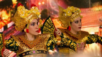 Foto: Bule-bule Pakai Baju Tradisional Indonesia