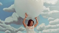 Mulai dari marshmallow, gulali, sampai awan-awan lucu untuk berfoto ada di sini. Instagenic banget kan? (Candytopia/Instagram)