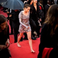 Rumor bahwa festival mengharuskan pakai high heels untuk tamu wanita tidak berdasar, kata Thierry. Foto: Getty Images