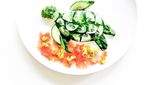 Kreatif! Fotografer Ini Kreasikan Potret Lebah dan Kumbang dari Sisa Makanan