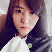 Sandhyca kerap kali membagikan berbagai aktivitasnya di Instagram, mulai dari saat dirinya bertugas hingga potret kehidupan sehari-harinya. Foto: Instagram @sandhycaputrie