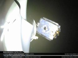 Peluncuran Roket Canggih SpaceX yang Dapat Dipakai 100 Kali