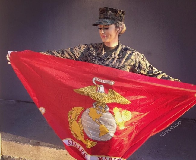 Menjadi tentara sudah menjadi impianku untuk melayani negaraku. Aku merasa itu pasti akan sangat membanggakan, kata wanita 25 tahun itu kepada website sav-tac. Foto: Instagram