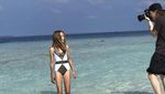 Foto: Si Gadis Cilik Tercantik Sedunia Itu Suka ke Pantai
