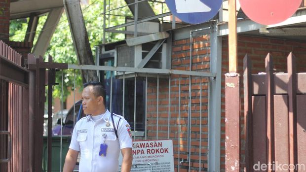 Waspada Teror Bom, Keamanan 3 Kampus di Surabaya Didobel
